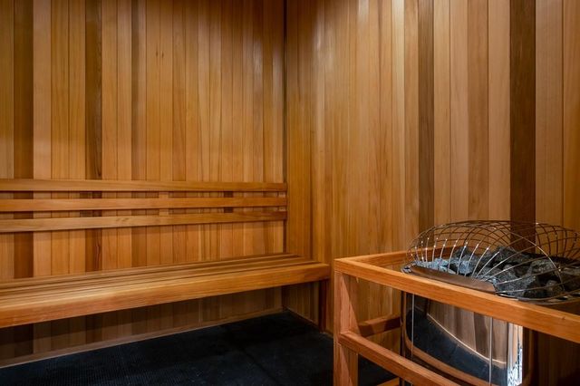 70 Rainey ST 1205, Austin, TX 78701