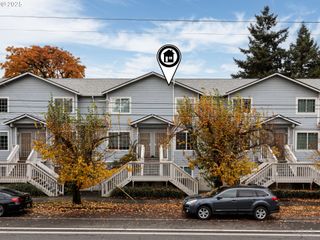 6621 N COLUMBIA Way 4, Portland, OR 97203