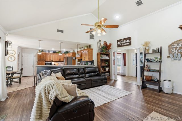 497 Rockwood Drive, Kiefer, OK 74041