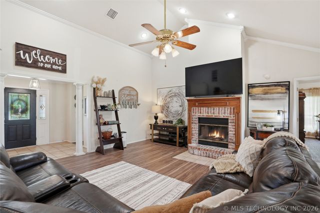 497 Rockwood Drive, Kiefer, OK 74041