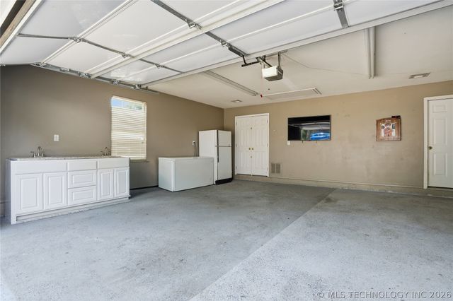 497 Rockwood Drive, Kiefer, OK 74041