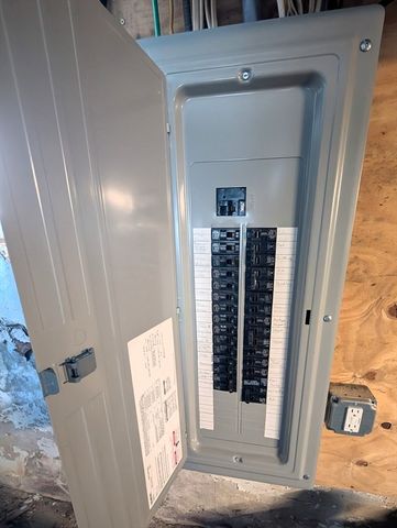 376 Treble Cove Rd, Billerica, MA 01862