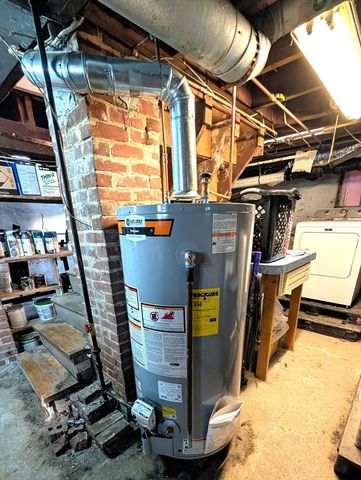 376 Treble Cove Rd, Billerica, MA 01862