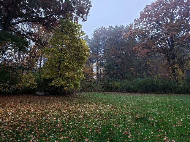 376 Treble Cove Rd, Billerica, MA 01862