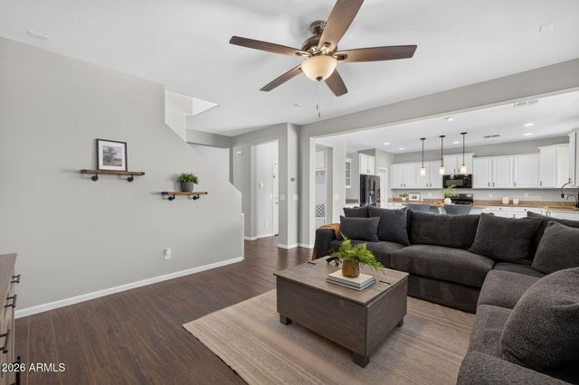 10213 E SABLE Avenue, Mesa, AZ 85212
