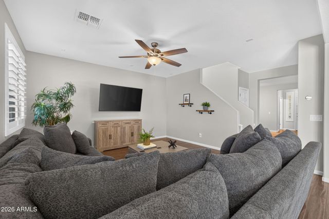 10213 E SABLE Avenue, Mesa, AZ 85212