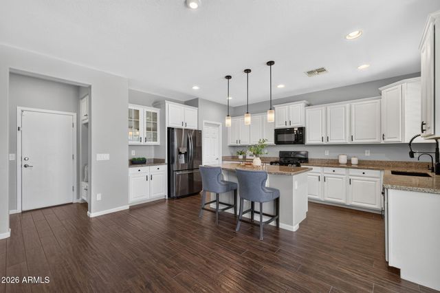 10213 E SABLE Avenue, Mesa, AZ 85212