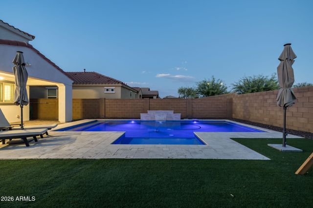 10213 E SABLE Avenue, Mesa, AZ 85212