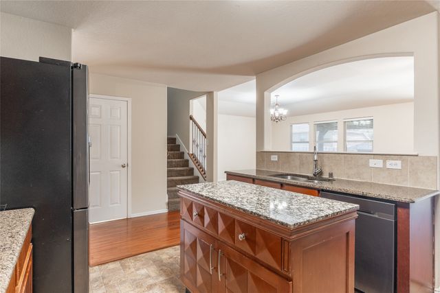 472 Grant Lane, Lavon, TX 75166