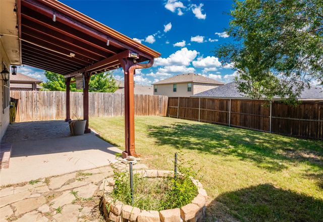 472 Grant Lane, Lavon, TX 75166