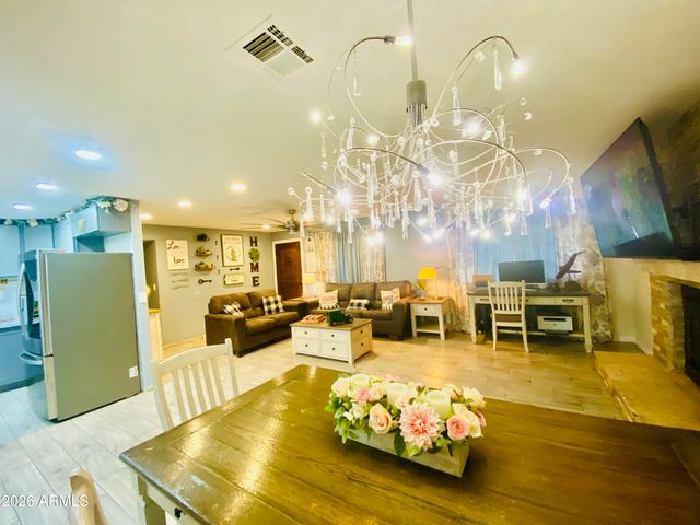 3938 W LYNNE Lane, Phoenix, AZ 85041