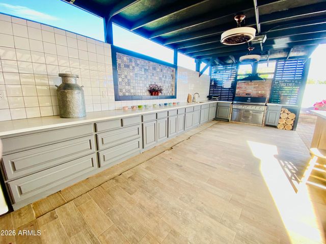 3938 W LYNNE Lane, Phoenix, AZ 85041