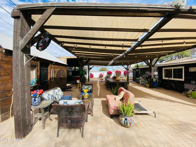 3938 W LYNNE Lane, Phoenix, AZ 85041