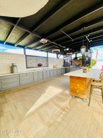 3938 W LYNNE Lane, Phoenix, AZ 85041