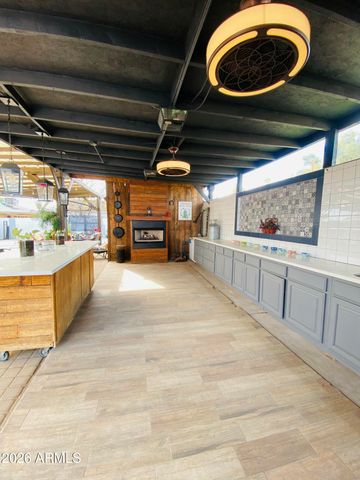 3938 W LYNNE Lane, Phoenix, AZ 85041