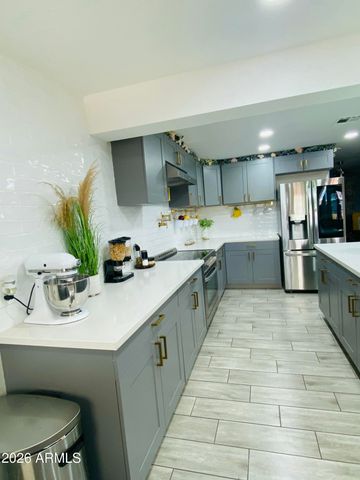 3938 W LYNNE Lane, Phoenix, AZ 85041