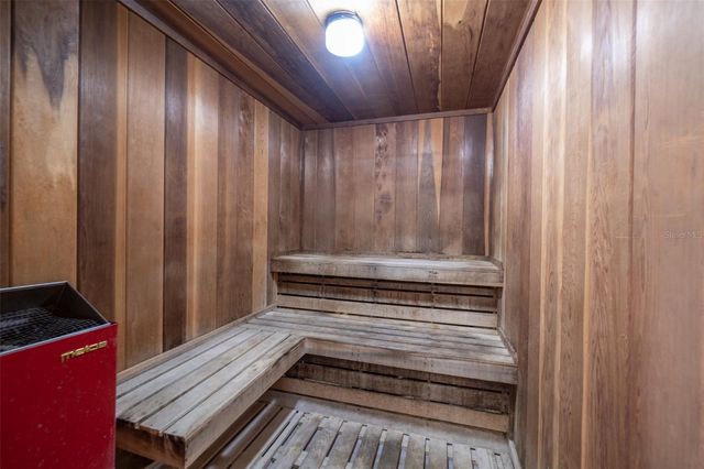 3060 N ATLANTIC AVENUE 102, Cocoa Beach, FL 32931