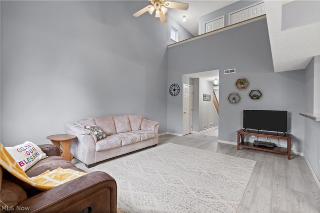 8720 Quailridge Court, Macedonia, OH 44056