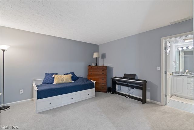 8720 Quailridge Court, Macedonia, OH 44056