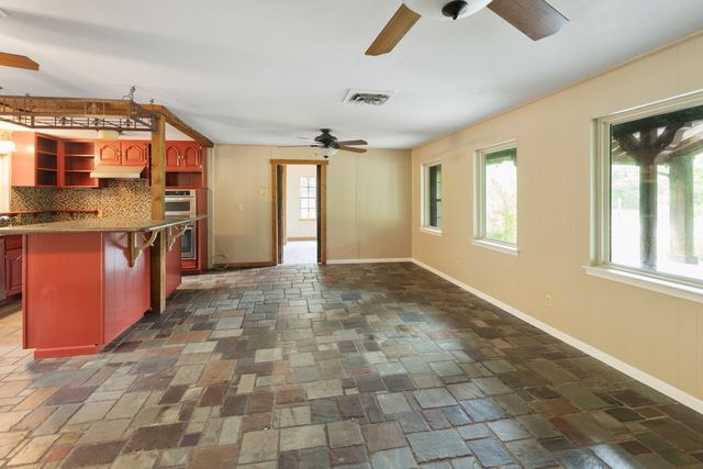 114 Adelia Drive, Mabank, TX 75156