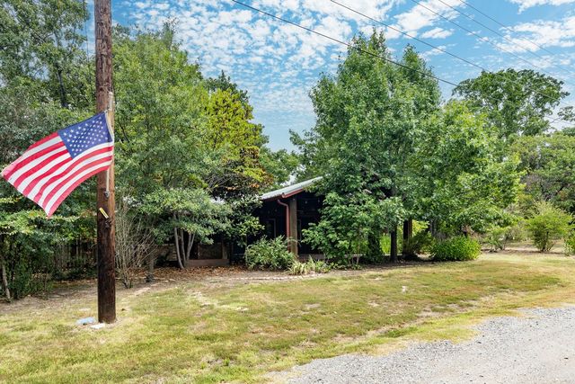 114 Adelia Drive, Mabank, TX 75156