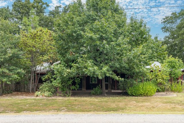 114 Adelia Drive, Mabank, TX 75156