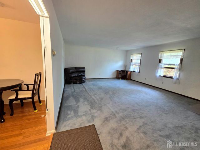 240 Central Avenue, Piscataway, NJ 08854