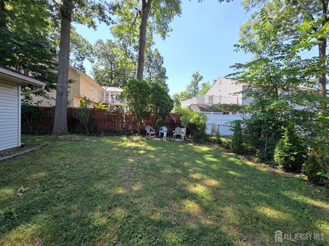 240 Central Avenue, Piscataway, NJ 08854
