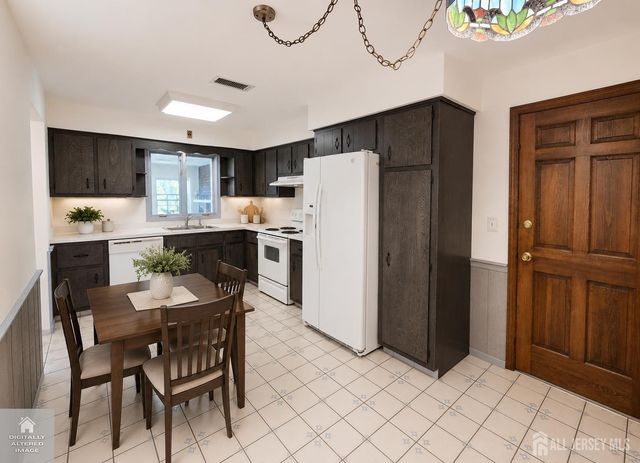 240 Central Avenue, Piscataway, NJ 08854