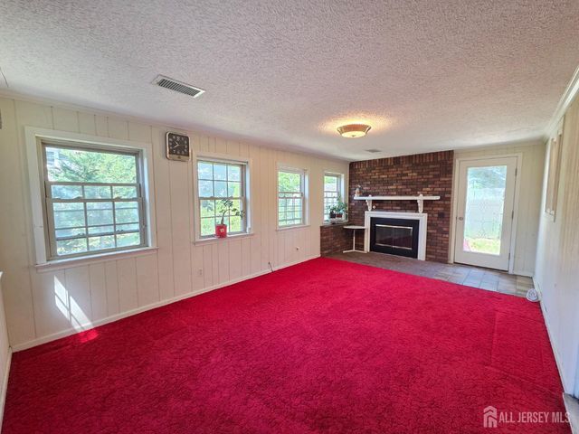 240 Central Avenue, Piscataway, NJ 08854
