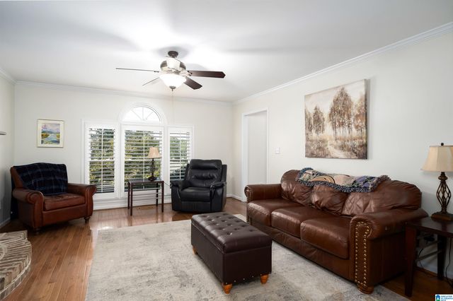 7513 CARROLWOOD WAY, Trussville, AL 35173