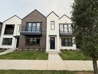 2306 Moonflower Road Bldg 22-2306, Mansfield, TX 76063
