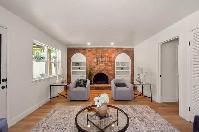 814 El Toro Lane, Houston, TX 77062