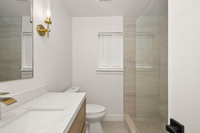 814 El Toro Lane, Houston, TX 77062
