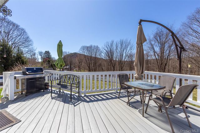63 Hoags Corners Road, Wingdale, NY 12594