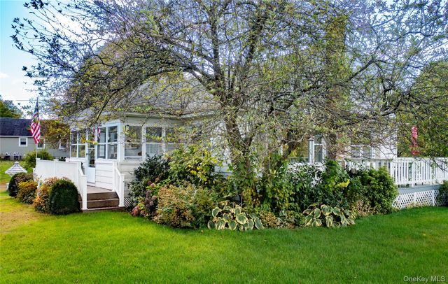 63 Hoags Corners Road, Wingdale, NY 12594