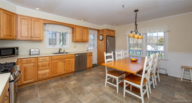 63 Hoags Corners Road, Wingdale, NY 12594