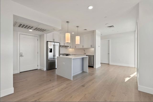 301 Border St. 610, Boston, MA 02128