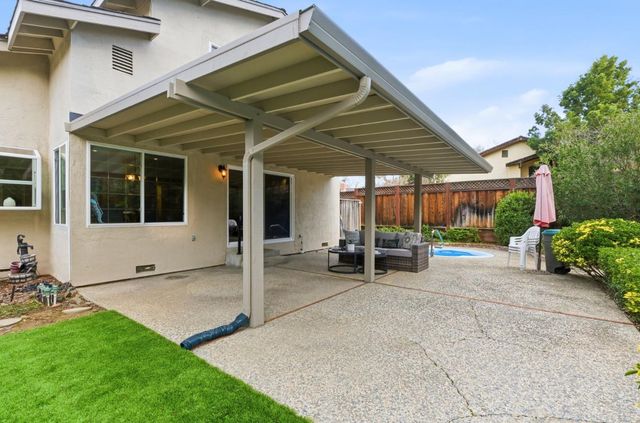 856 Hampswood Way, San Jose, CA 95120