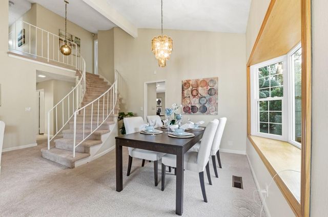 856 Hampswood Way, San Jose, CA 95120