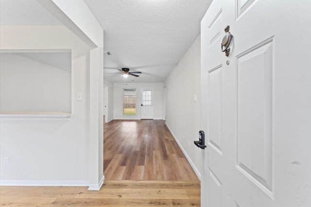 5917 Red River Drive, Dickinson, TX 77539