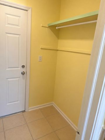 209 Cedar St Apt B3, Myrtle Beach, SC 29577