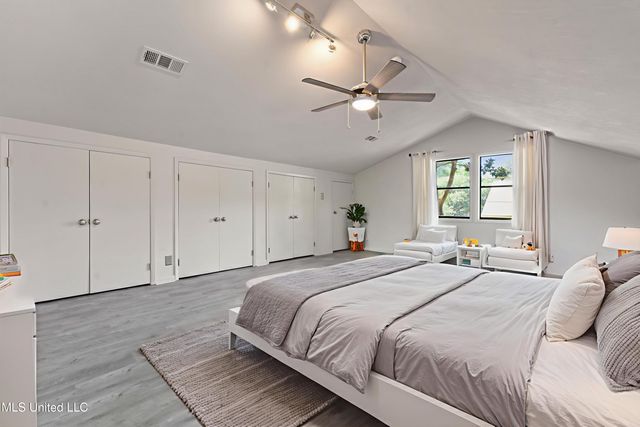 110 Simon Boulevard, Ocean Springs, MS 39564