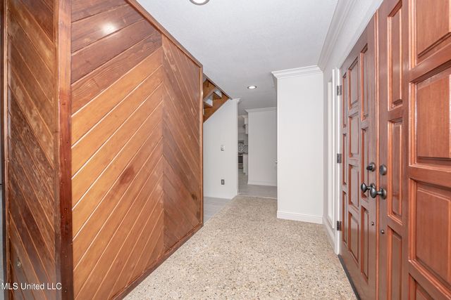 110 Simon Boulevard, Ocean Springs, MS 39564