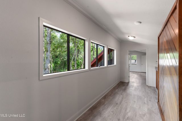 110 Simon Boulevard, Ocean Springs, MS 39564