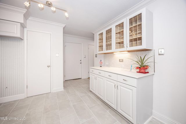 110 Simon Boulevard, Ocean Springs, MS 39564