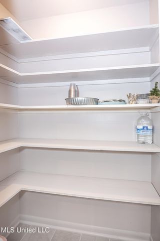 110 Simon Boulevard, Ocean Springs, MS 39564