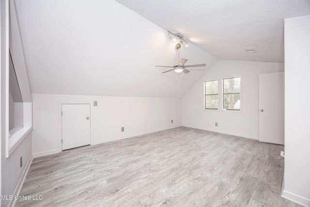 110 Simon Boulevard, Ocean Springs, MS 39564