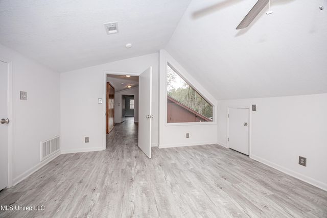 110 Simon Boulevard, Ocean Springs, MS 39564