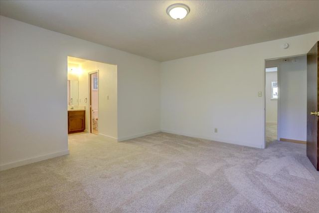 11782 Brunswick Pines Rd, Grass Valley, CA 95945